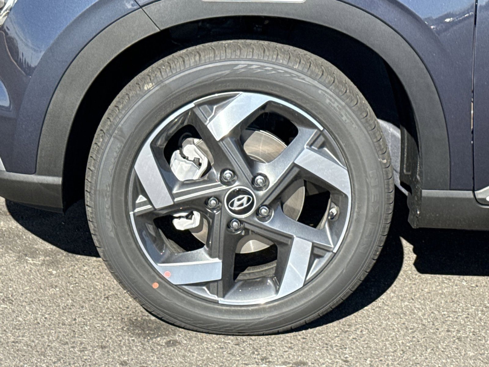 New 2026 Hyundai Venue SEL FWD image 12