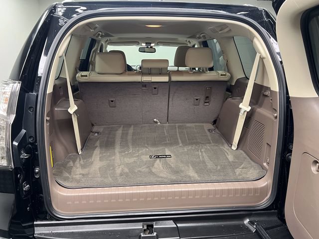 Used 2019 Lexus GX 460 Premium w/ Premium Package AWD/4WD image 8