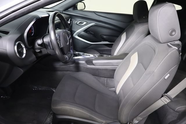 Used 2022 Chevrolet Camaro LT RWD image 14