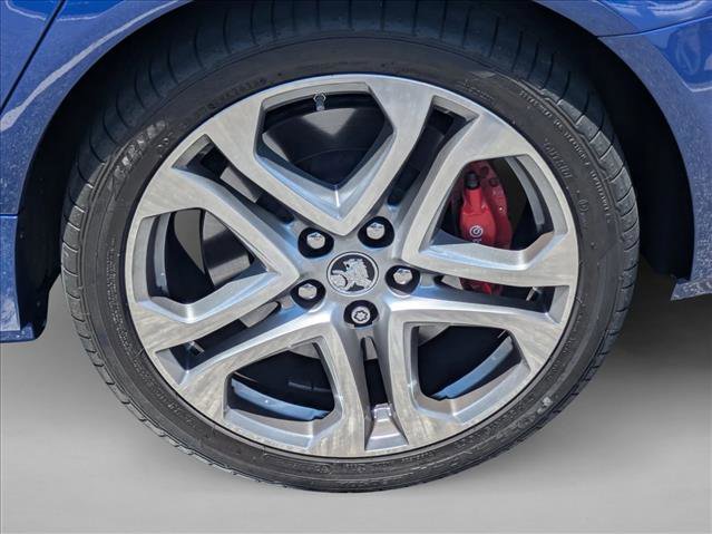 Used 2017 Chevrolet SS RWD image 16