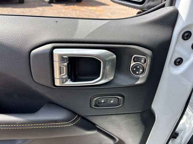 New 2027 Jeep Wrangler Unlimited Sahara AWD/4WD image 14