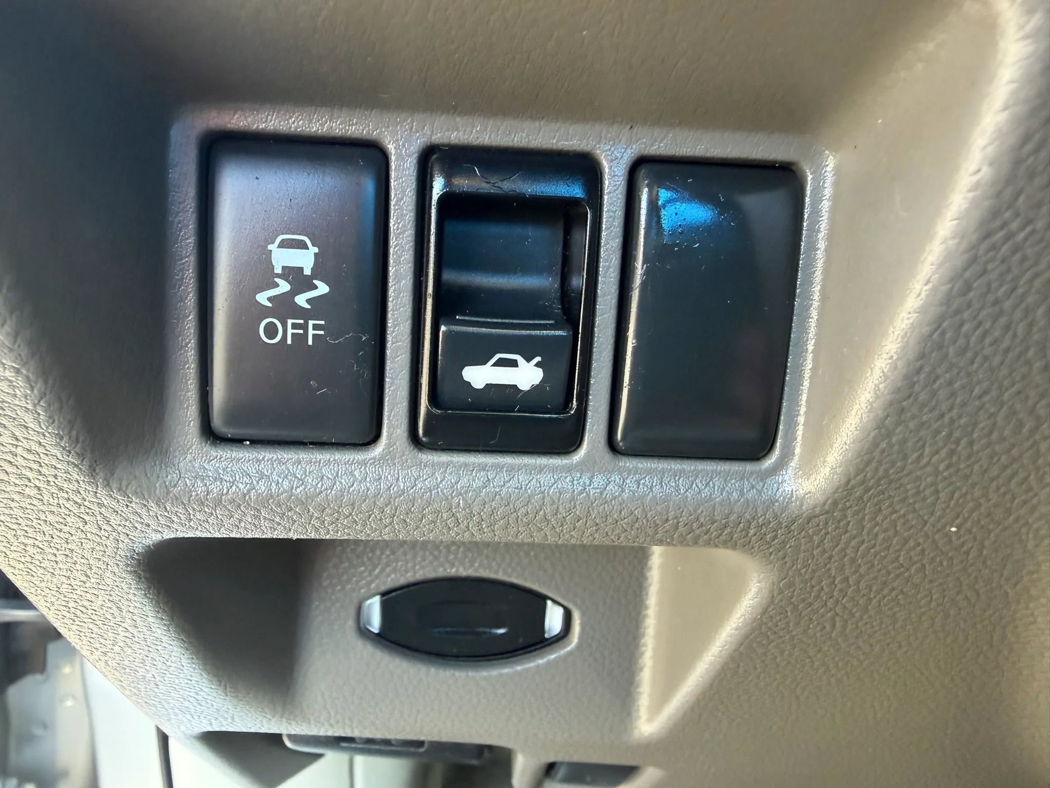 Used 2015 INFINITI Q40 AWD w/ Navigation Package image 21