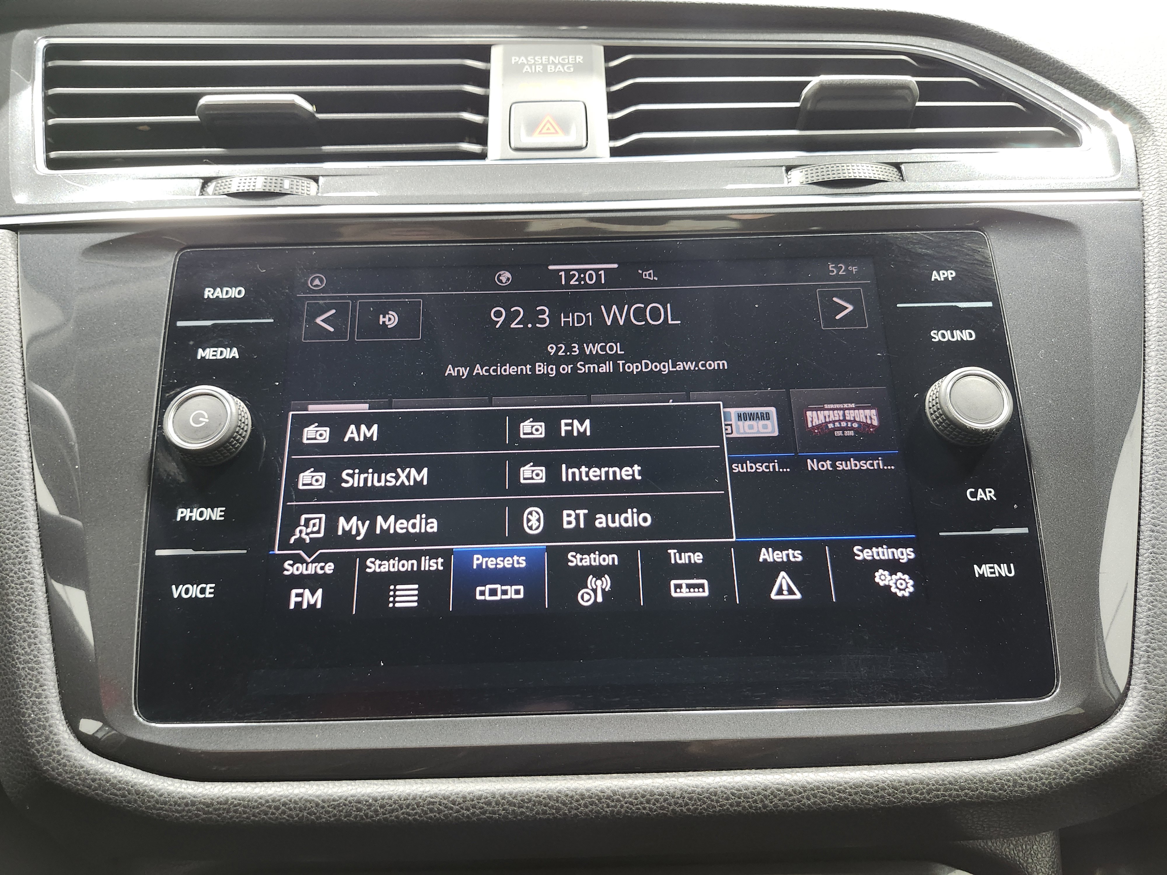 Used 2021 Volkswagen Tiguan SE FWD image 7