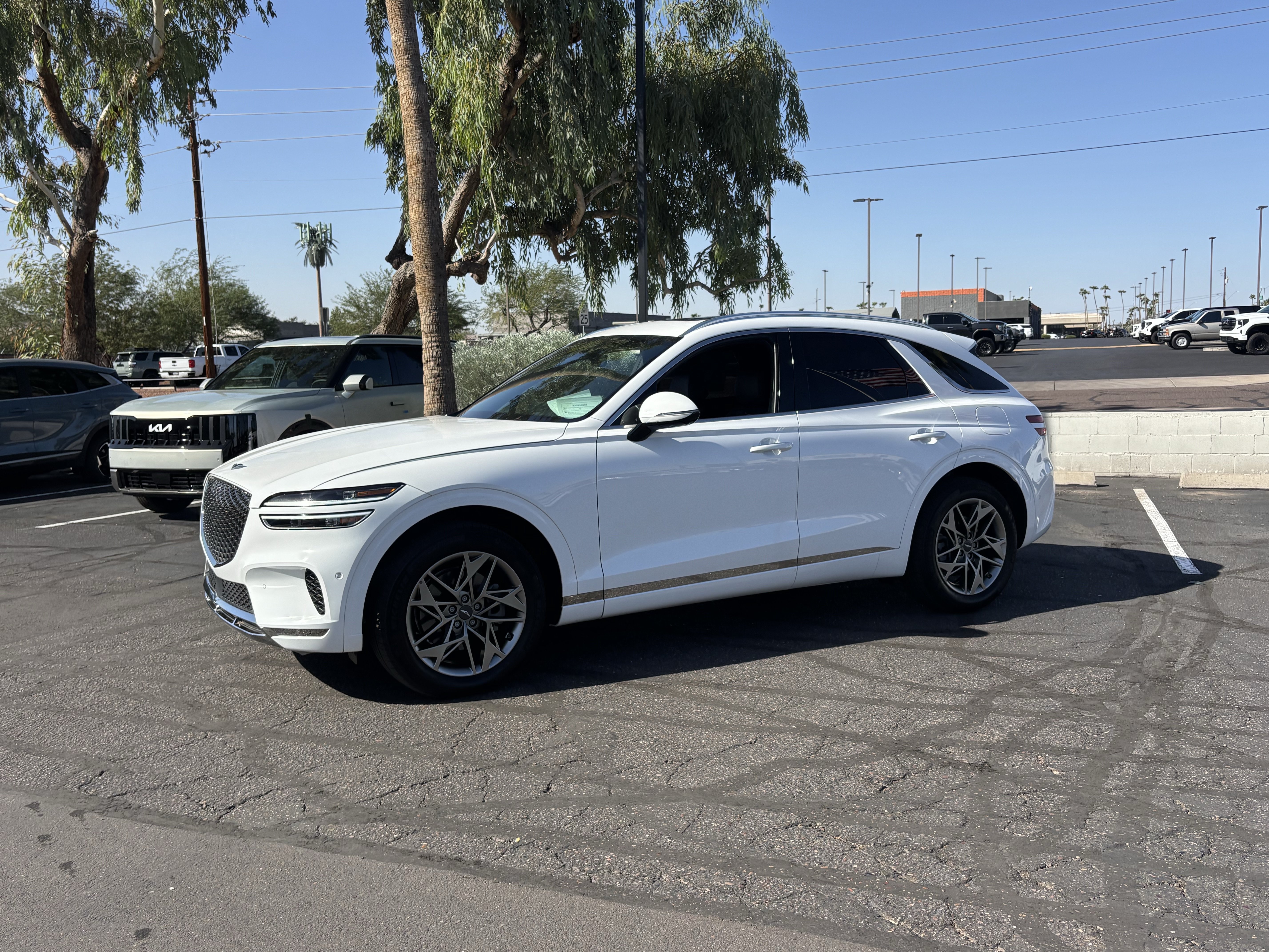 Used 2022 Genesis GV70 2.5T w/ Advanced Package AWD/4WD image 6