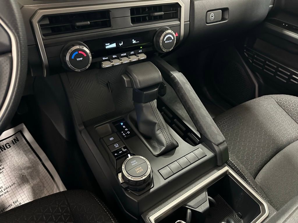 Used 2025 Toyota 4Runner SR5 image 29