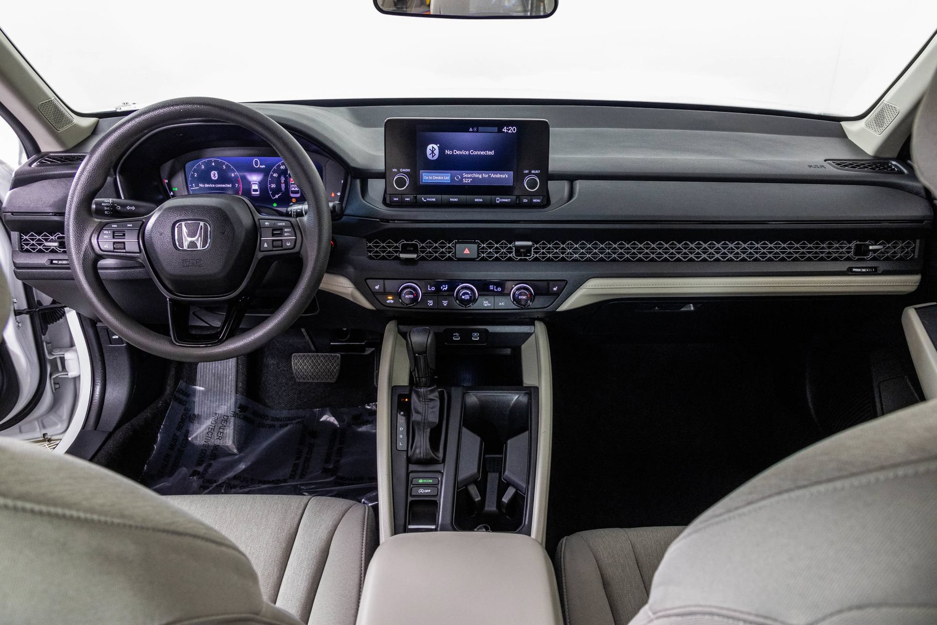 Used 2025 Honda Accord SE image 25
