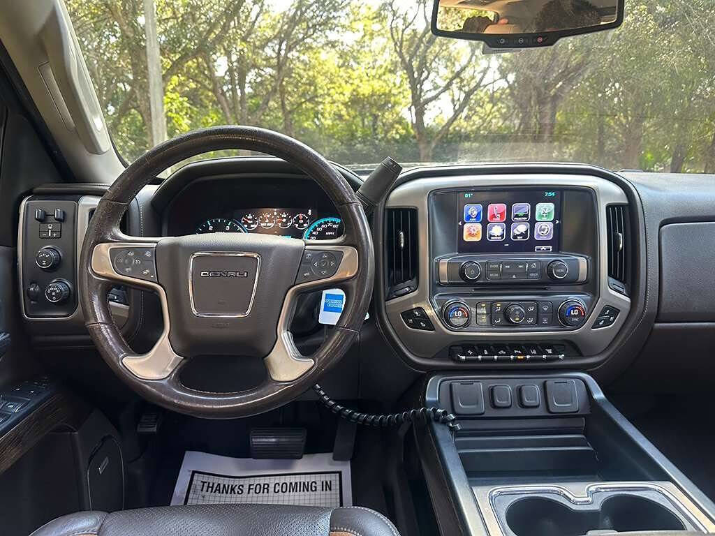 Used 2017 GMC Sierra 2500 Denali w/ Duramax Plus Package AWD/4WD image 35