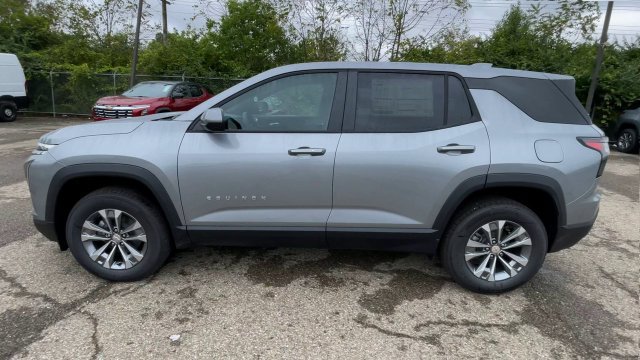 New 2027 Chevrolet Equinox LT w/ Convenience Package II AWD/4WD image 7