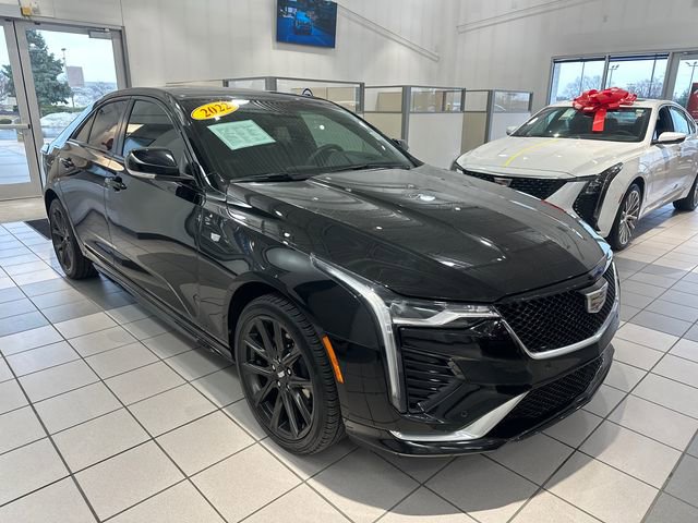 Used 2022 Cadillac CT4 Sport image 4