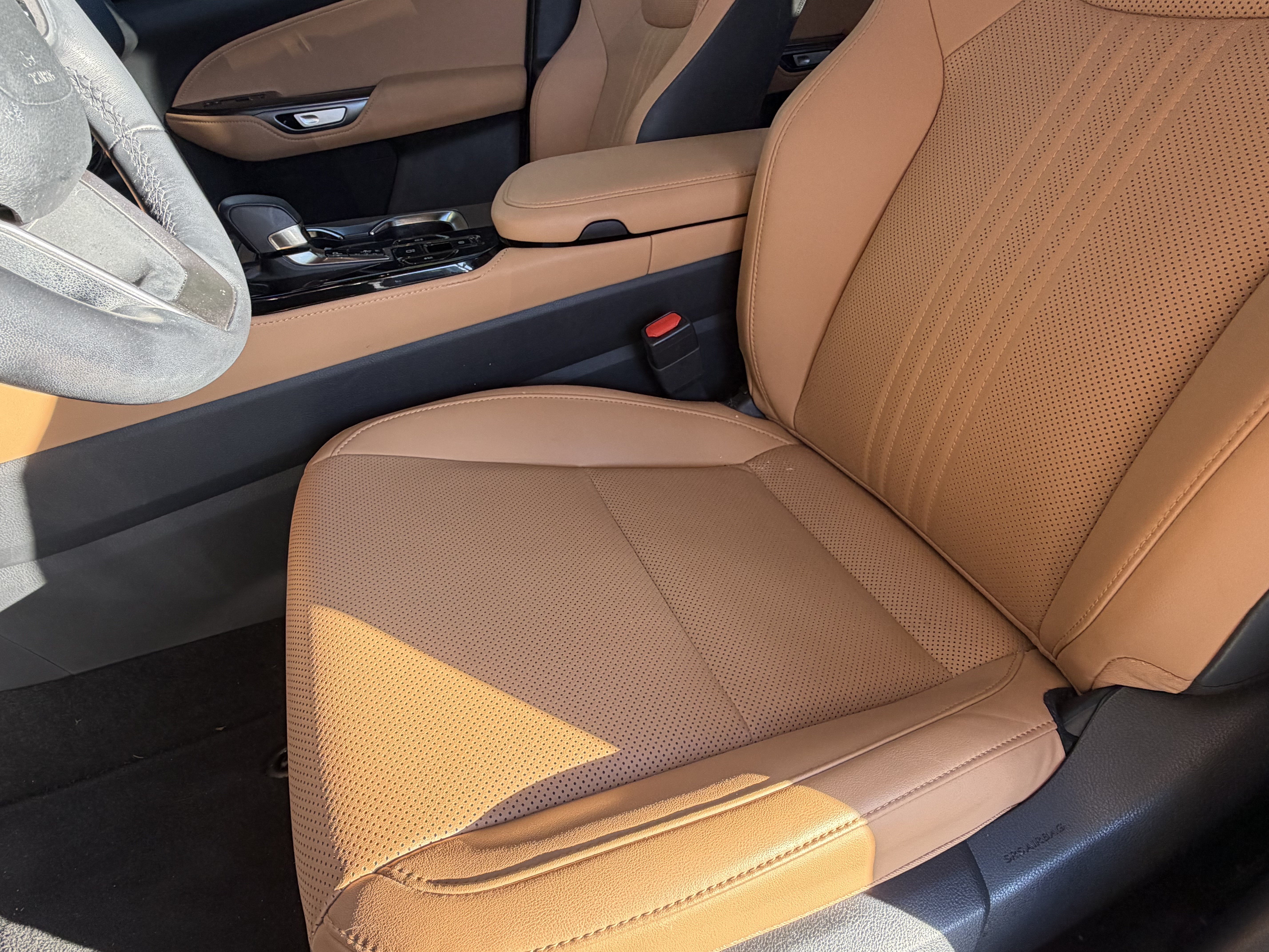 Certified 2025 Lexus NX 250 FWD w/ Accessory Package (2T) image 16