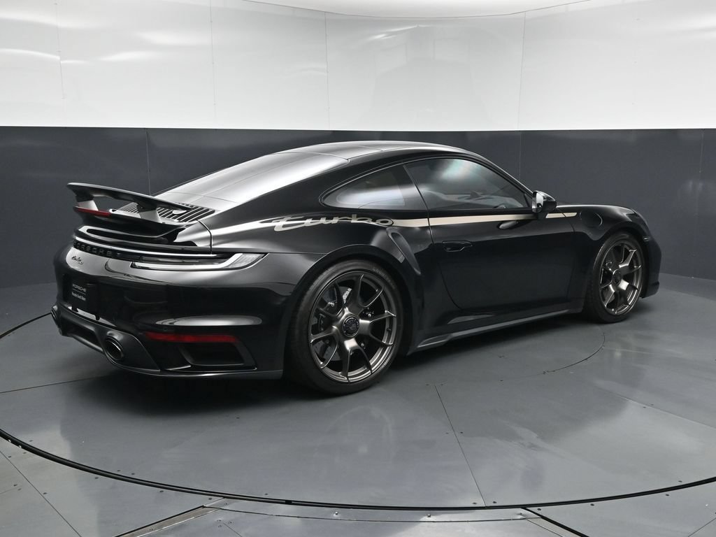 Used 2025 Porsche 911 Turbo AWD/4WD image 10
