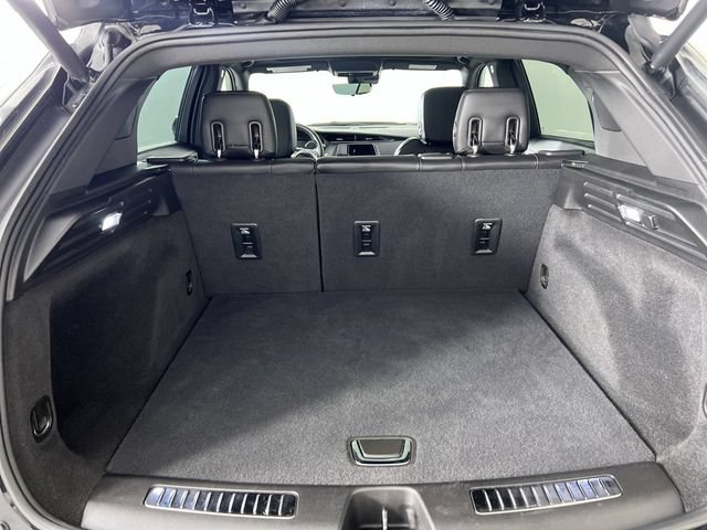 Certified 2022 Cadillac XT4 Sport AWD/4WD image 27