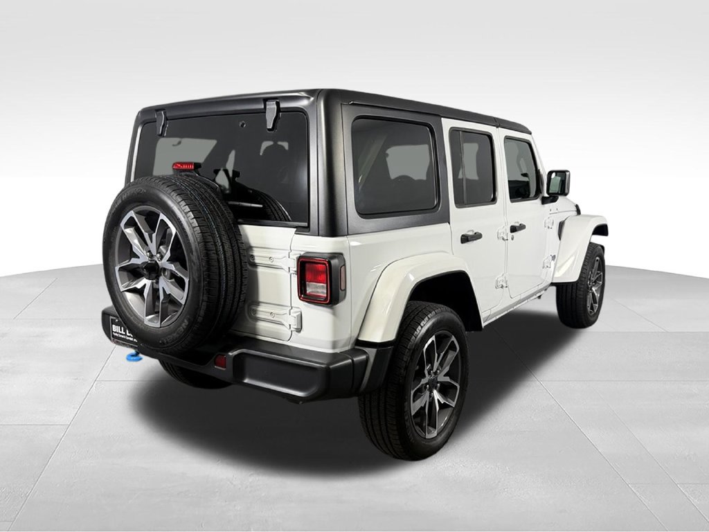 Used 2024 Jeep Wrangler Unlimited AWD/4WD image 6