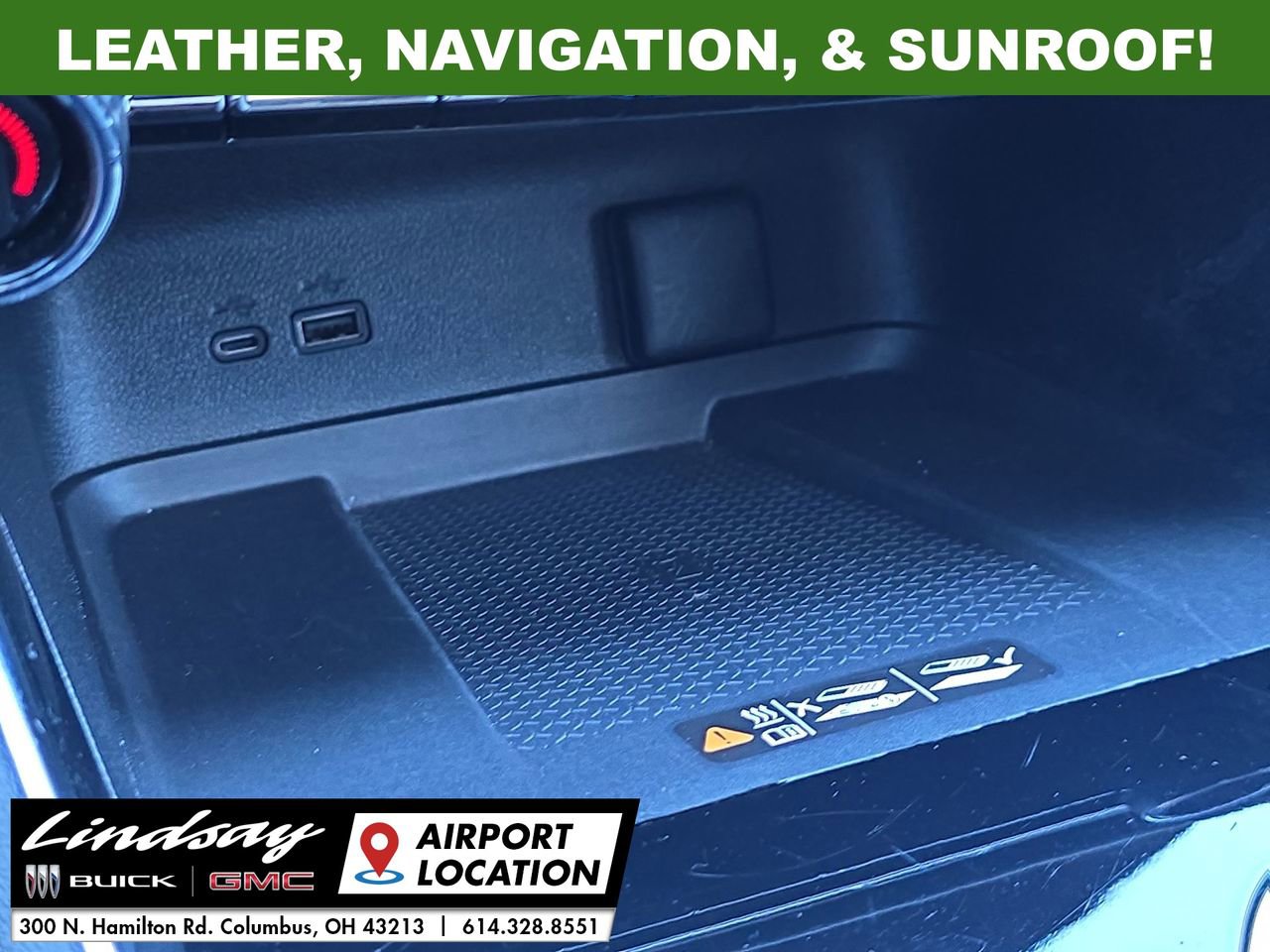 Used 2024 Chevrolet Traverse RS image 40