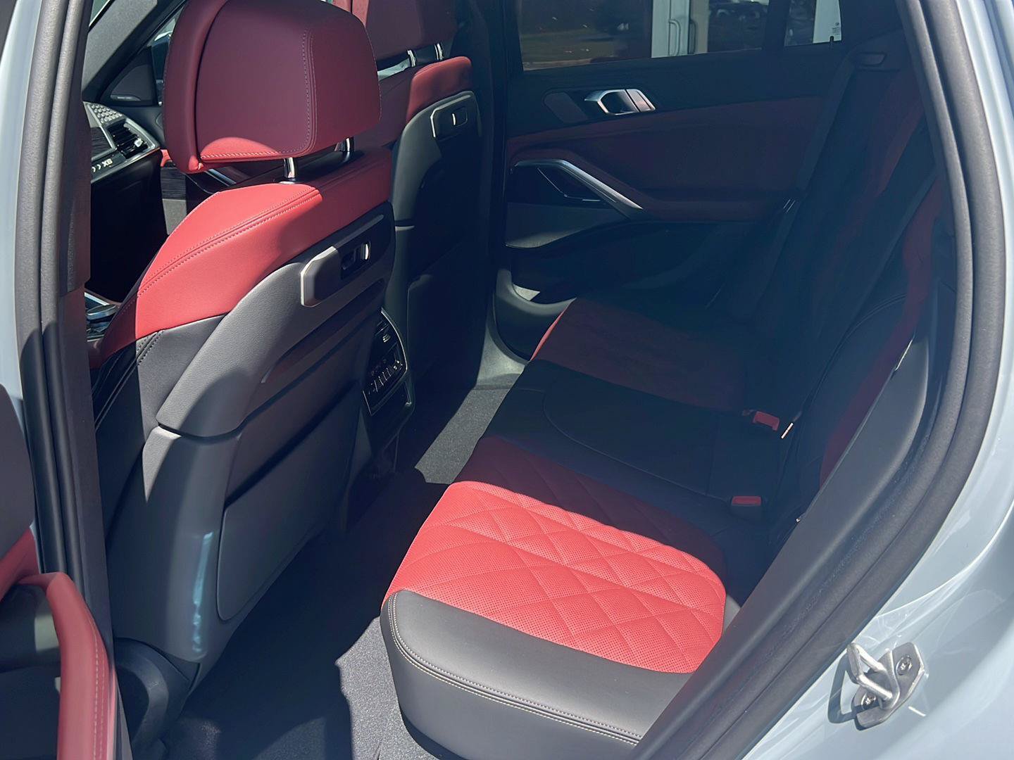 New 2027 BMW X6 xDrive40i AWD/4WD image 11