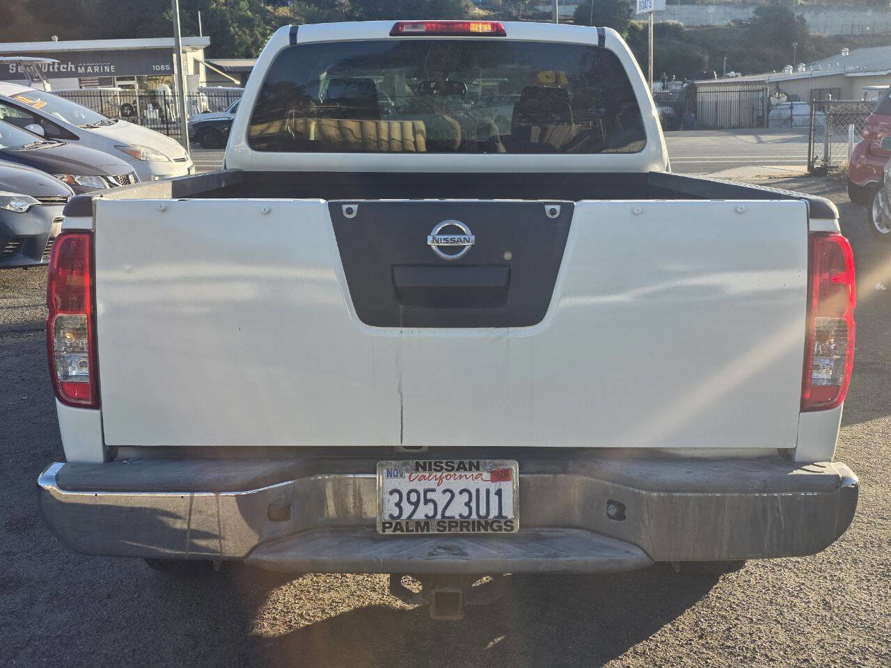 Used 2016 Nissan Frontier S RWD image 5