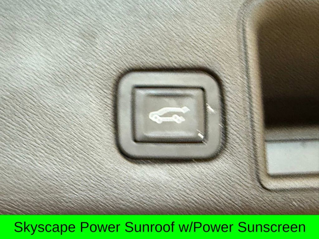 Used 2018 GMC Terrain SLT w/ Preferred Package image 9