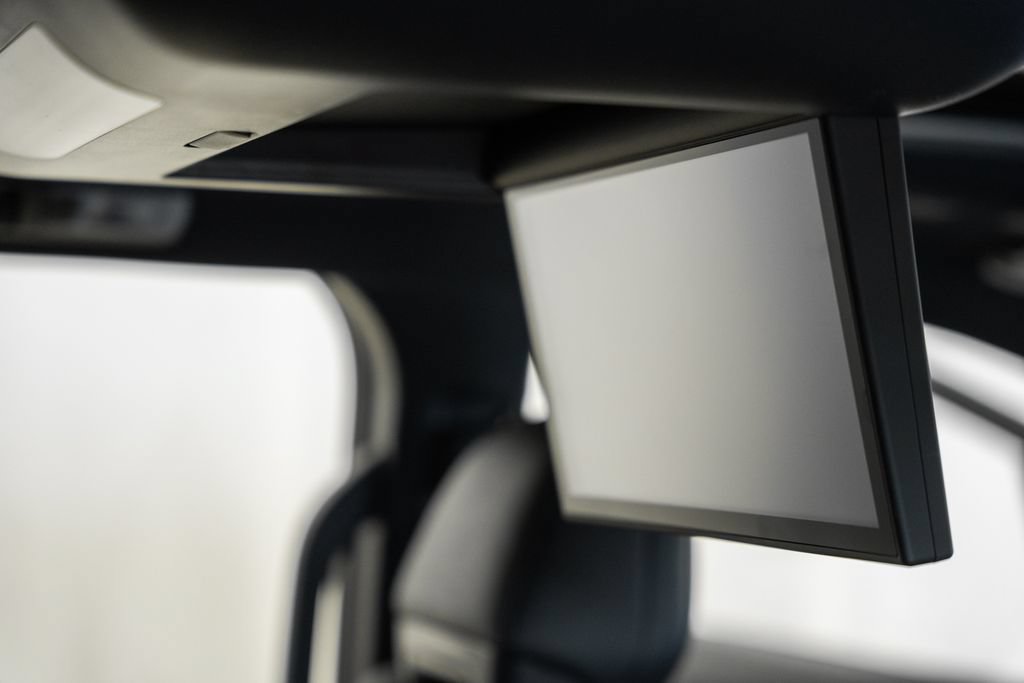 New 2026 Toyota Sienna Platinum AWD/4WD image 35