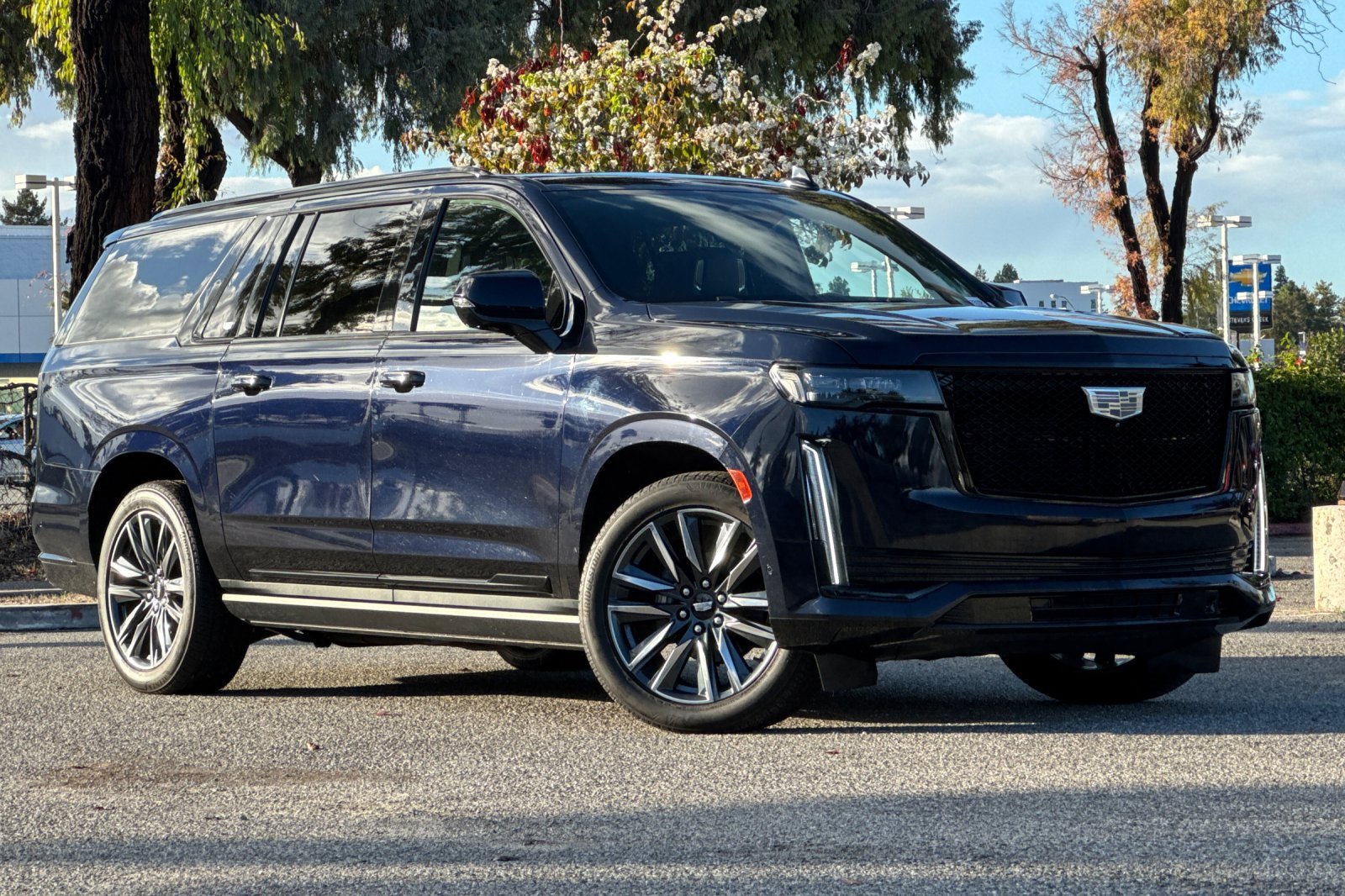 Used 2021 Cadillac Escalade ESV Sport w/ Driver Assist Tech Package image 2