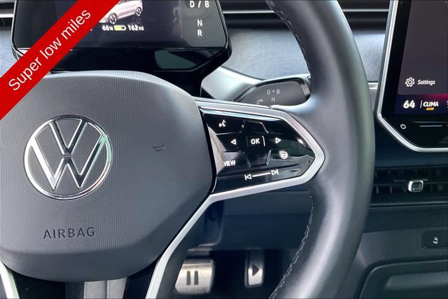 Used 2025 Volkswagen ID. Buzz Pro S Plus AWD/4WD image 19