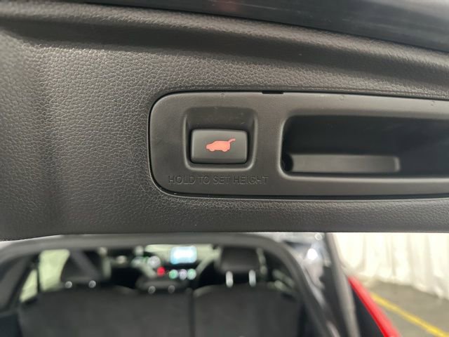 Used 2025 Honda CR-V Sport Touring image 12