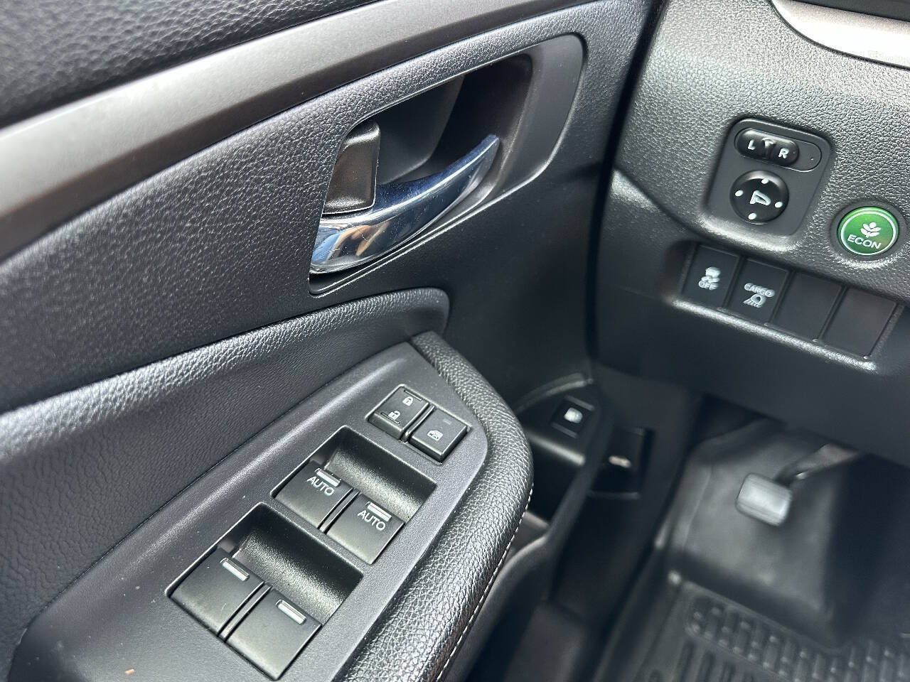 Used 2018 Honda Ridgeline RTL-T image 19