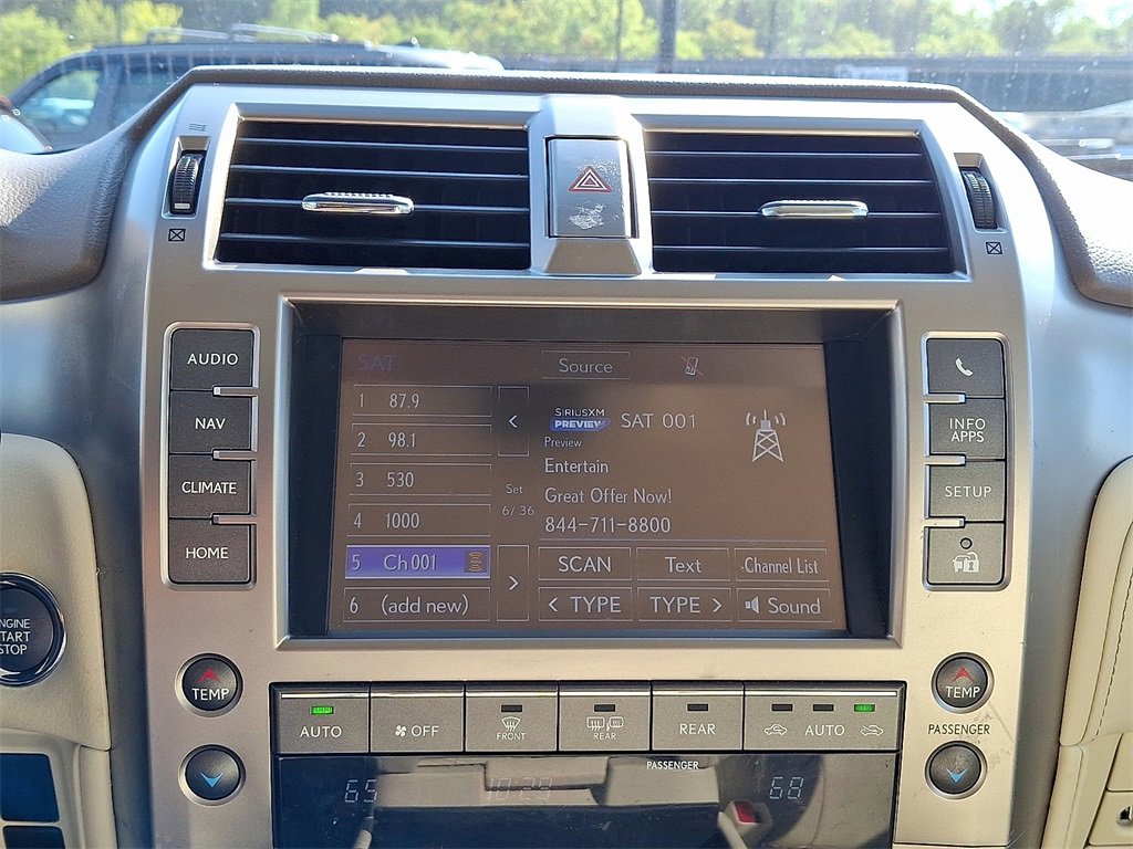 Used 2019 Lexus GX 460 image 17