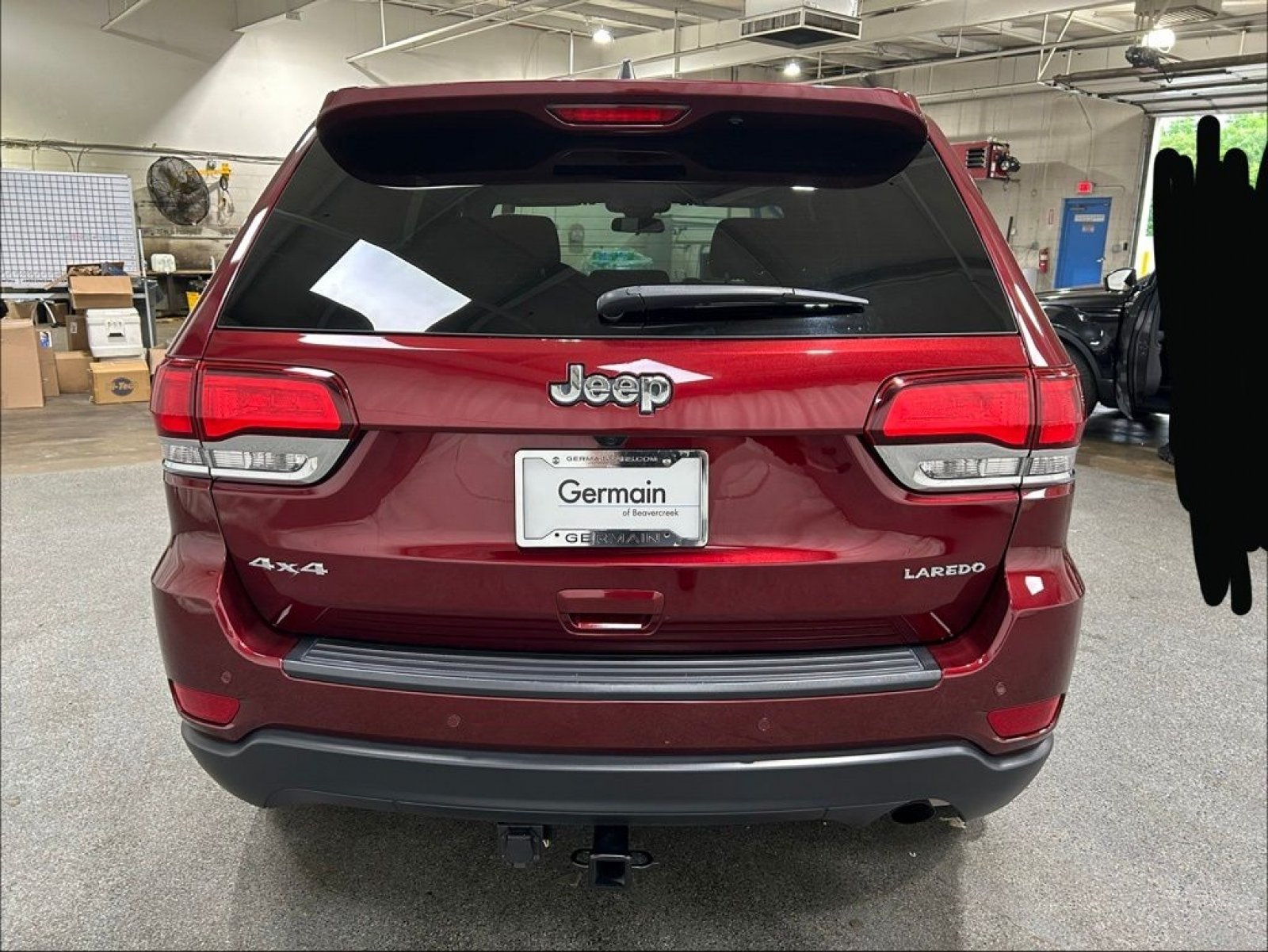 Used 2021 Jeep Grand Cherokee Laredo w/ Security & Convenience Group AWD/4WD image 7