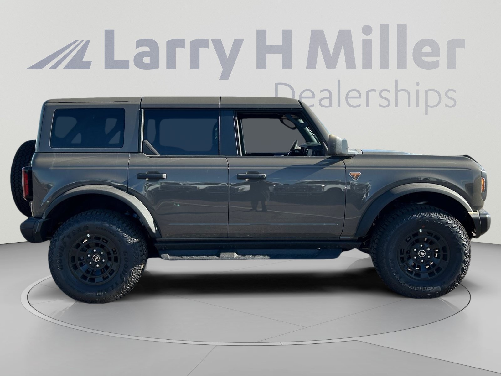 New 2026 Ford Bronco Badlands AWD/4WD image 6