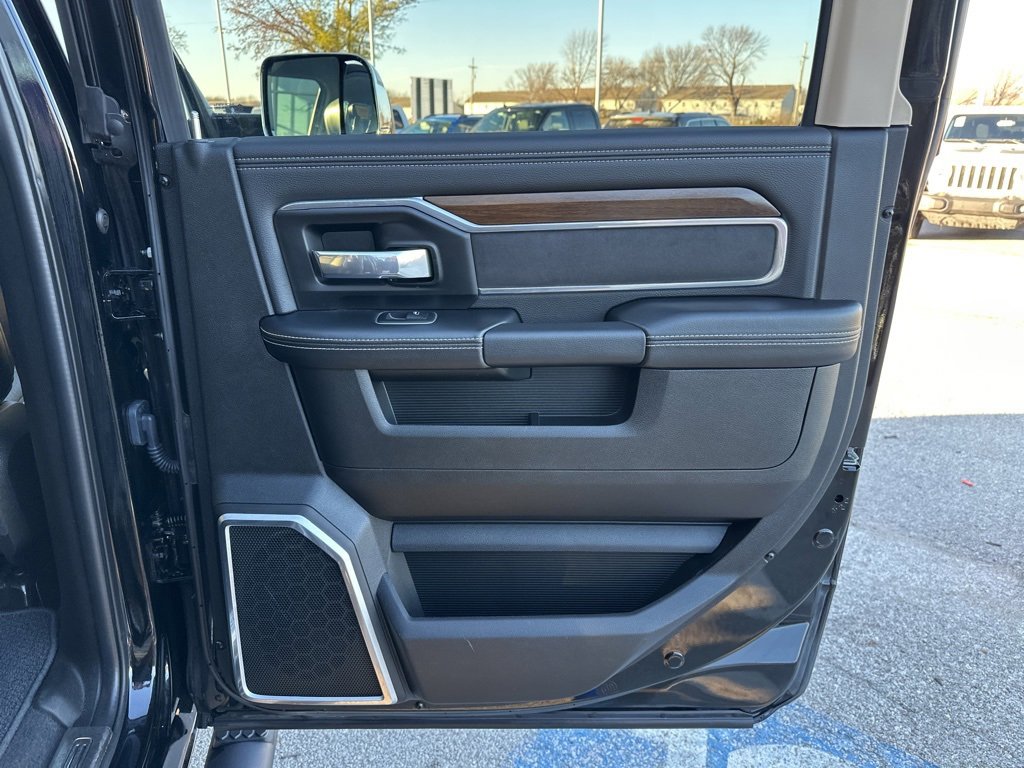 Used 2022 RAM 2500 Laramie image 42