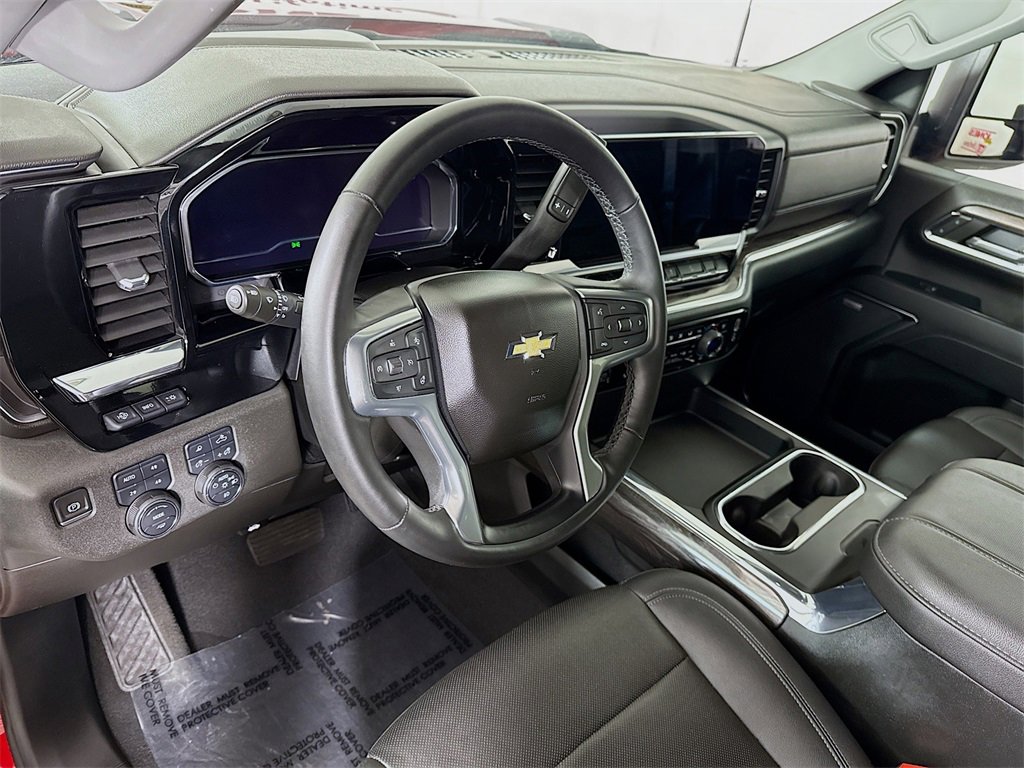 Used 2024 Chevrolet Silverado 3500 LTZ w/ LTZ Convenience Package image 19
