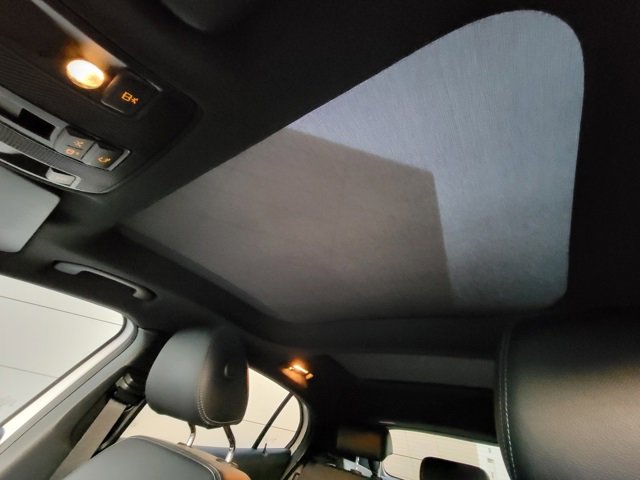 Used 2020 Mercedes-Benz GLA 250 4MATIC image 39