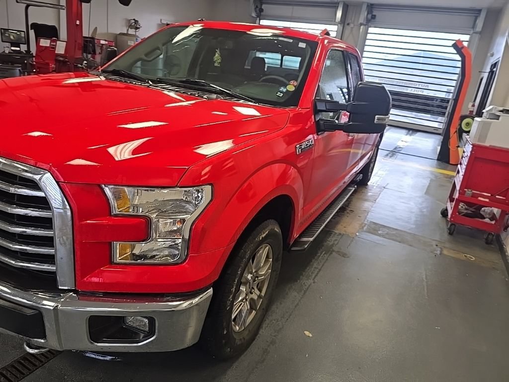 Used 2016 Ford F150 XLT w/ Equipment Group 302A Luxury AWD/4WD image 2
