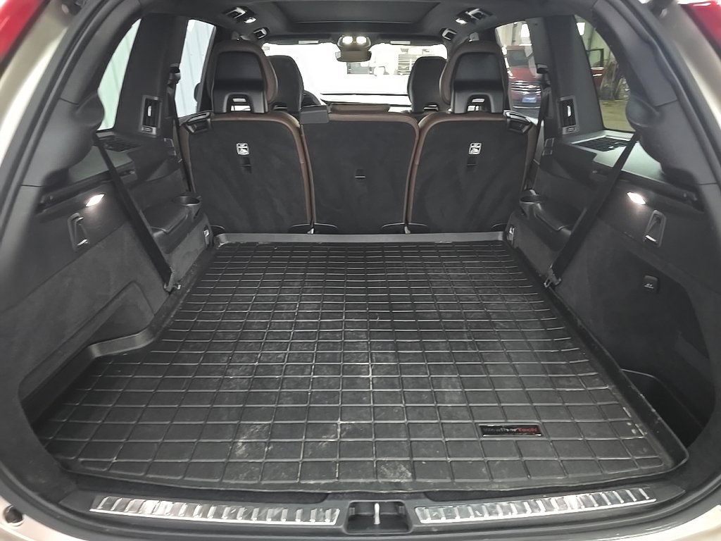 Used 2023 Volvo XC90 T8 Plus w/ Protection Package AWD/4WD image 13