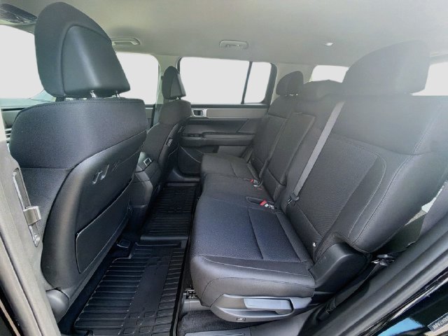 New 2027 Hyundai Santa Fe SE FWD image 23