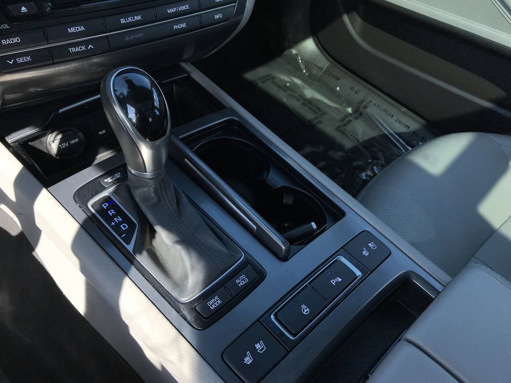 Used 2017 Genesis G80 3.8 w/ Option Group 02 AWD/4WD image 27