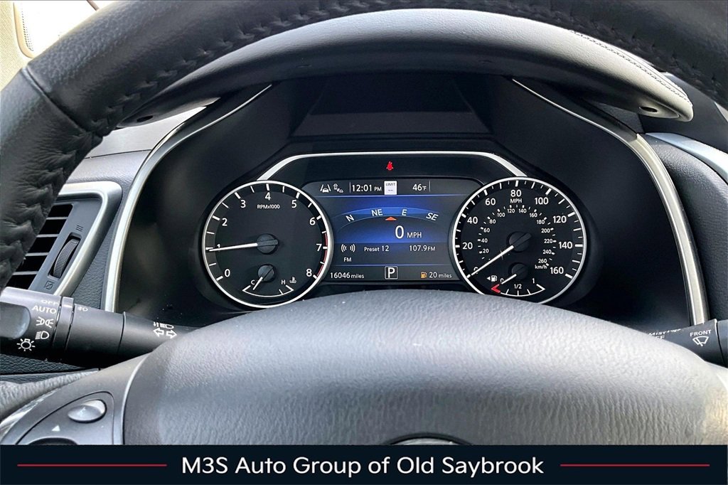 Used 2020 Nissan Murano SL w/ Moonroof Package image 13