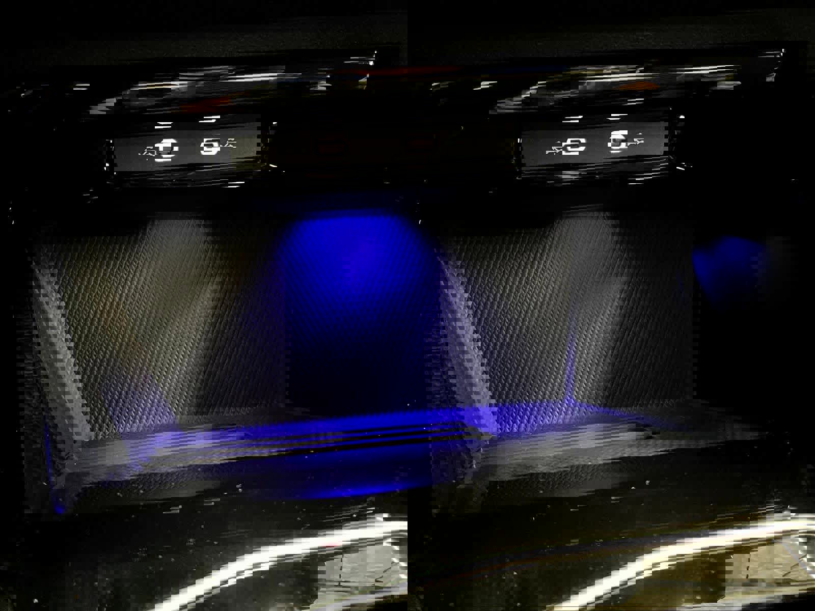 New 2025 Volkswagen GTI SE image 21