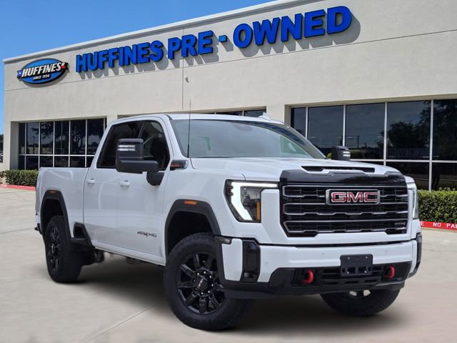 Used 2025 GMC Sierra 2500 AT4 image 1