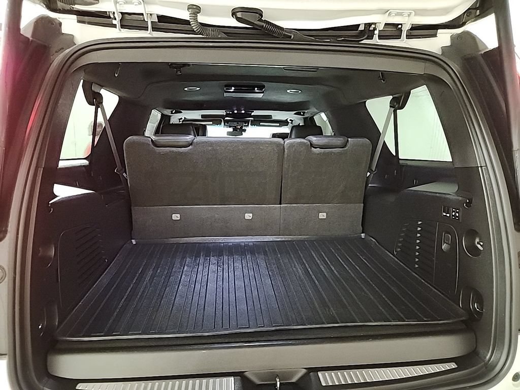 Used 2019 Cadillac Escalade ESV Platinum AWD/4WD image 23