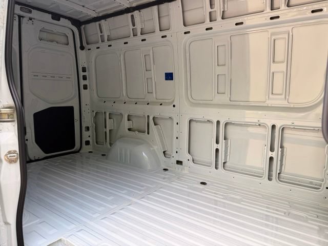 New 2025 Mercedes-Benz Sprinter 2500 image 16