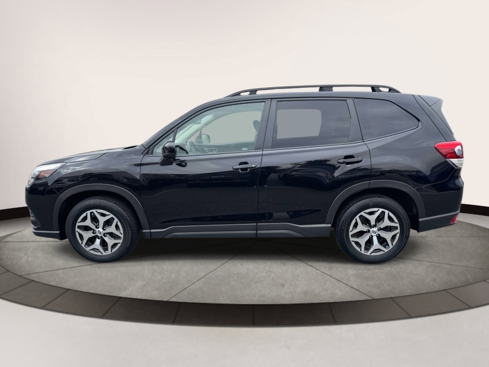 Certified 2024 Subaru Forester Premium image 5