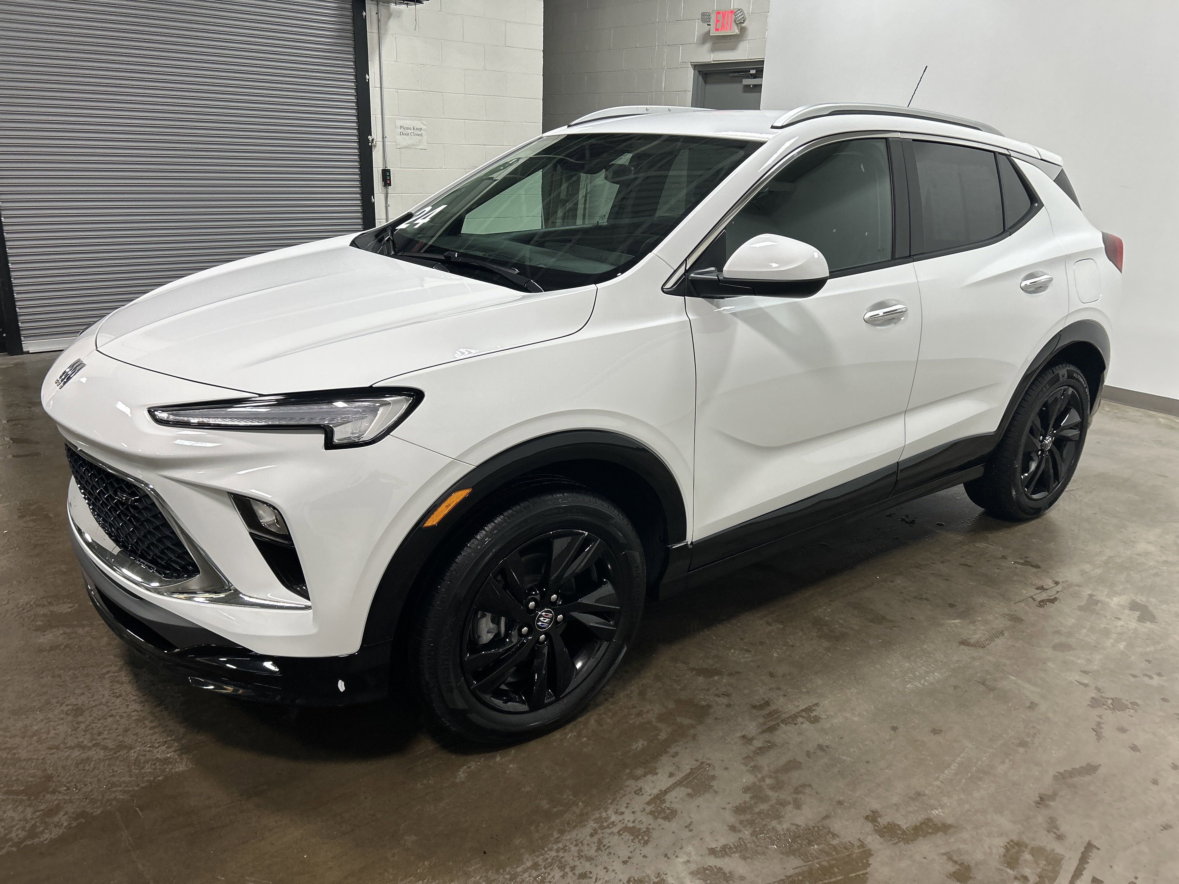 Used 2024 Buick Encore GX Sport Touring image 6