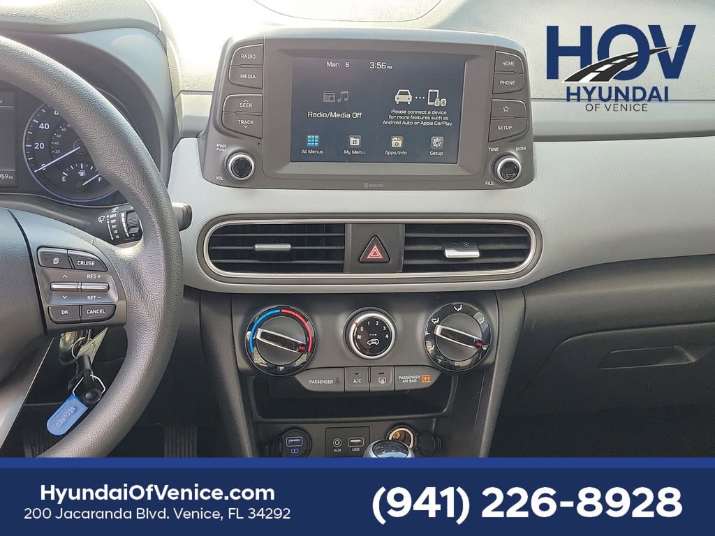 Used 2021 Hyundai Kona SE image 23