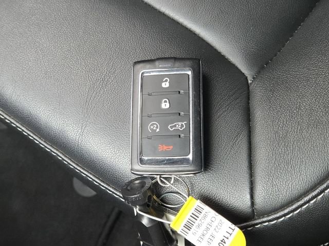 Used 2022 Jeep Grand Cherokee L Limited image 39