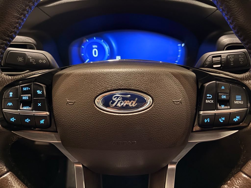 Used 2023 Ford Explorer King Ranch w/ Technology Package AWD/4WD image 21