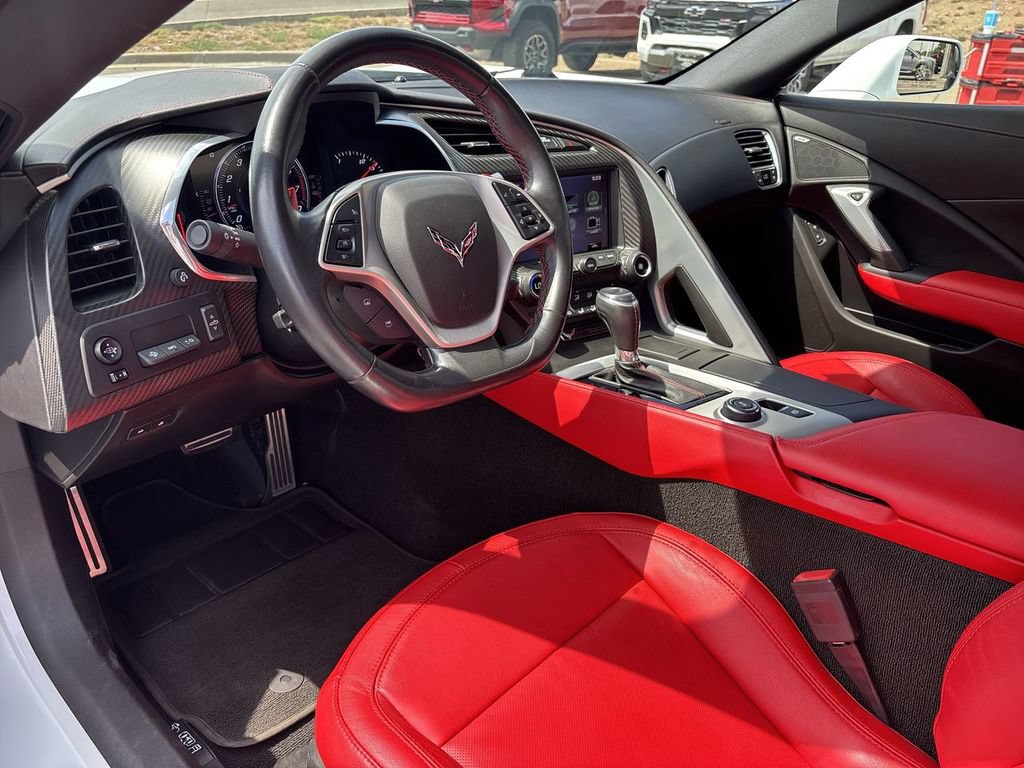 Used 2017 Chevrolet Corvette Stingray Convertible RWD image 14