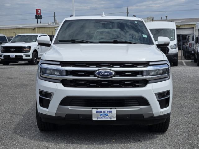 Certified 2022 Ford Expedition Max Limited RWD image 2