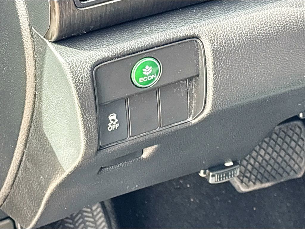 Used 2013 Honda Accord EX image 10
