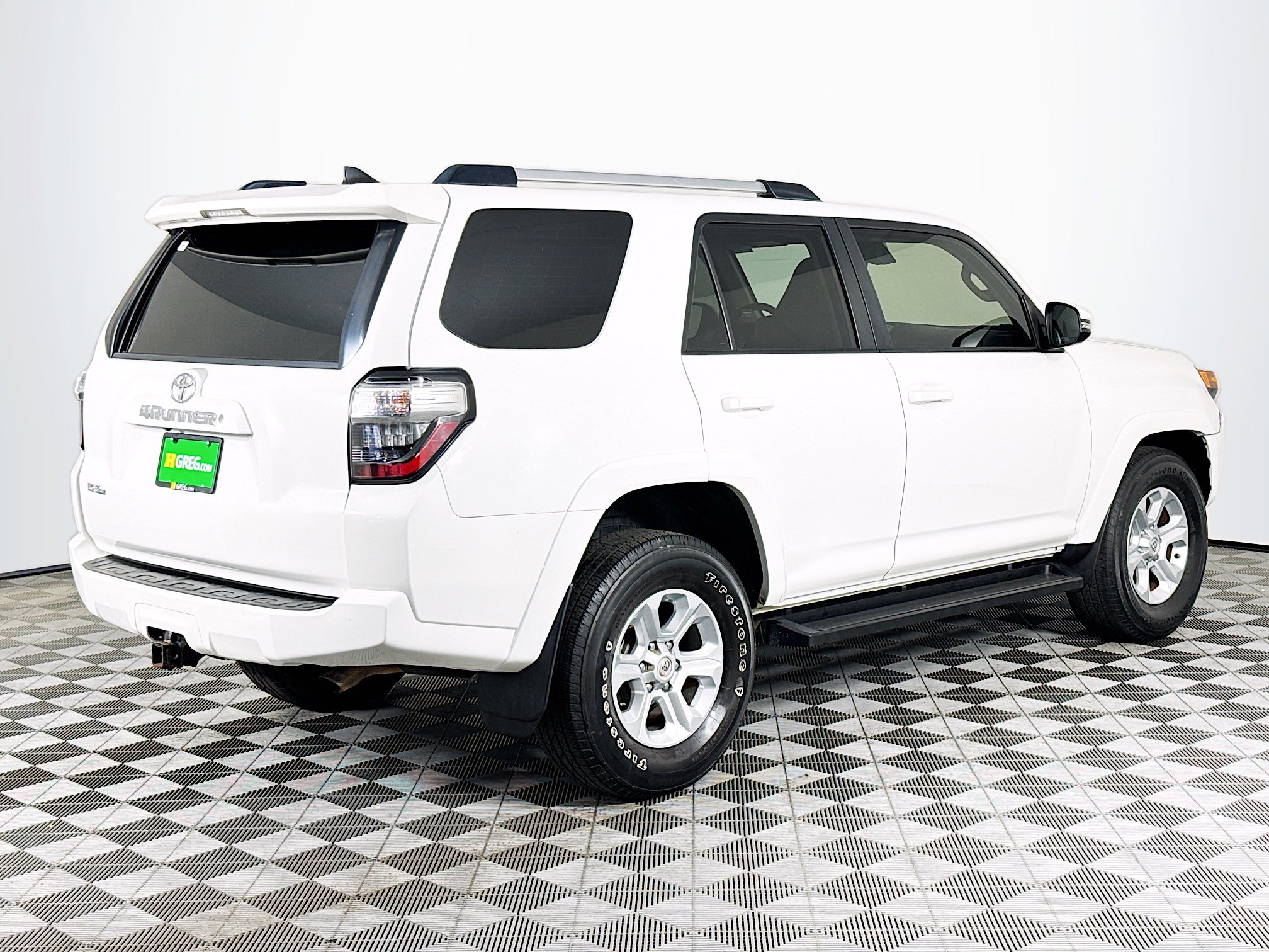 Used 2022 Toyota 4Runner SR5 RWD image 10